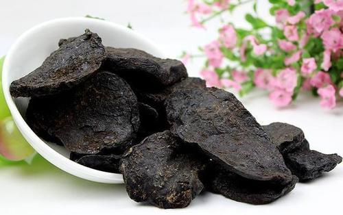 甘草|白芍配甘草治肝,白芍配防风治脾,白芍配桂枝治汗,细讲白芍配伍