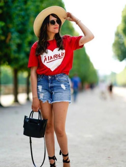 不了|街拍:常规穿衣根本满足不了这么性感的小姐姐,身材真好