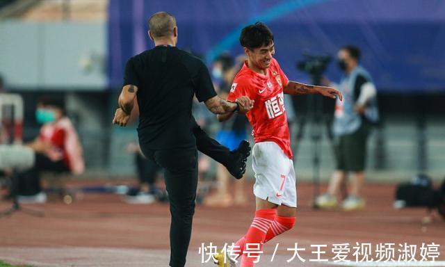 广州恒大|师徒情深！卡纳瓦罗亲自回应韦世豪，或将带他前往欧洲效力