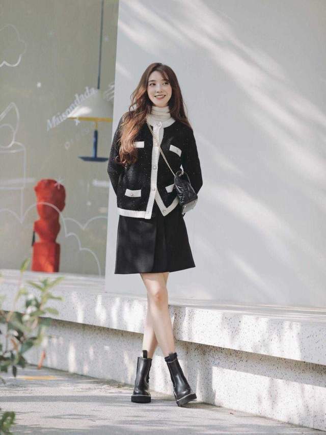 秋冬季节 秋冬季节的大衣怎么选?中长款大衣+半身裙高贵优雅,女神范十足