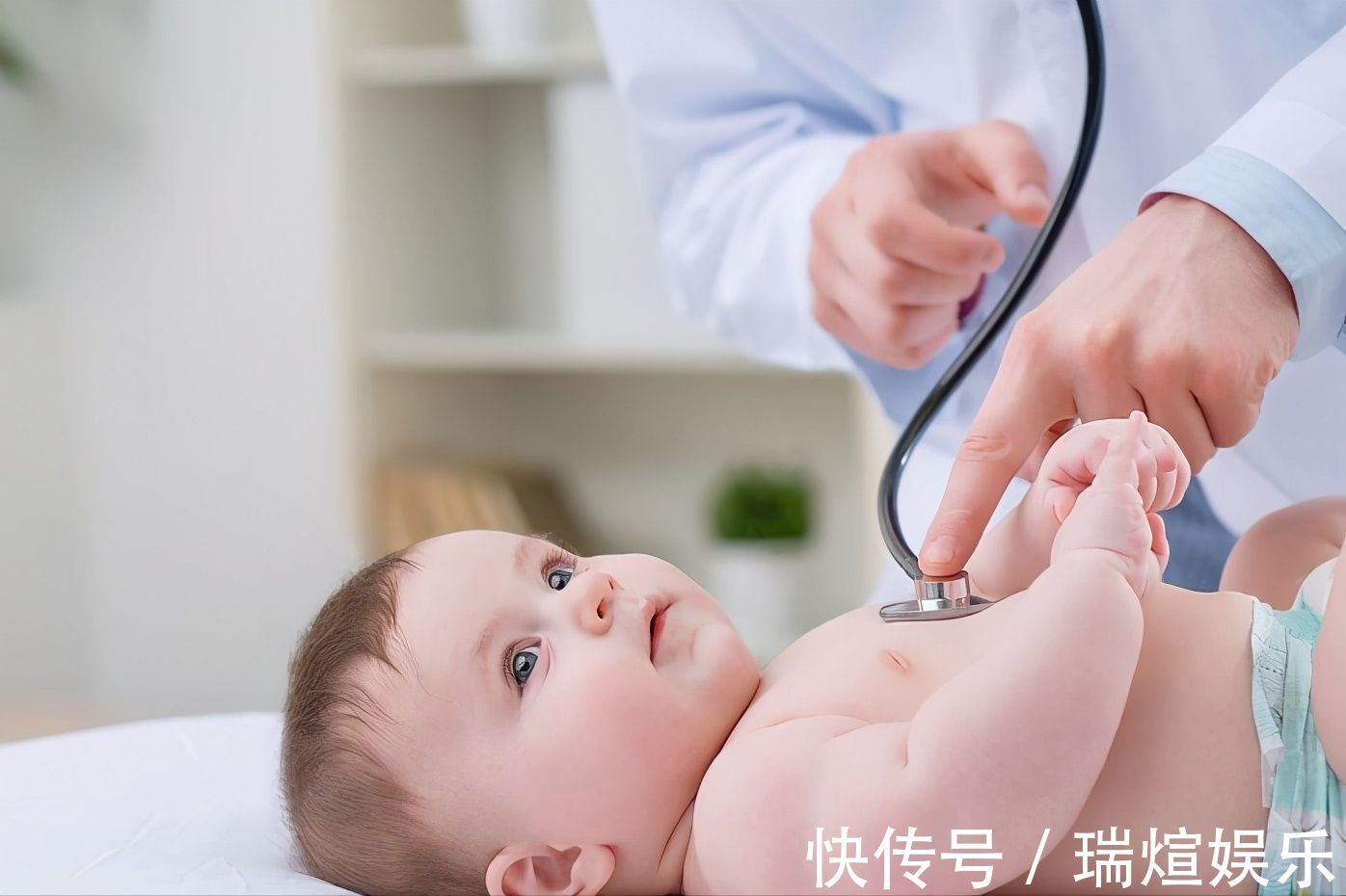 慢性疾病|宝宝出现几个表现,可能是智力低的“警钟”,两岁前治疗更易恢复