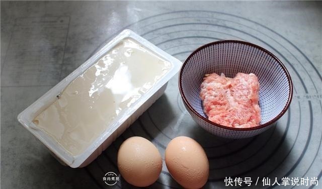 肉糜|还在加水蒸鸡蛋，那你就大错特错了！大厨教你这样做，又嫩又滑！