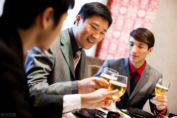 心脑血管疾病|吃一口等于8斤芹菜，常吃或可稳定血压，使血管免受伤害