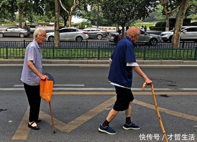 折寿|多喝水、多走路是在养生可能多数人都想错了,其实是在“折寿”