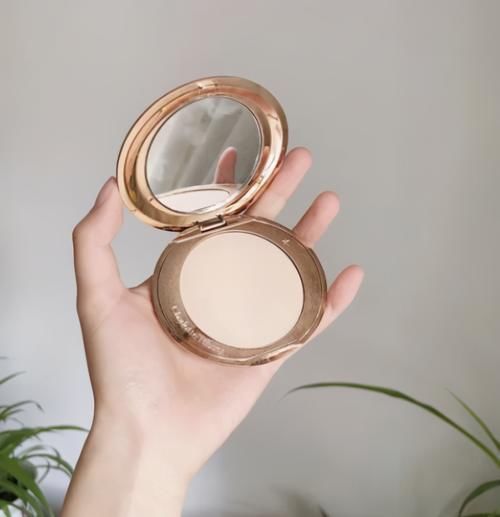 遮瑕|粉饼界的“扛把子”!CT磨皮强,黛珂适合干皮,它是学生党最爱