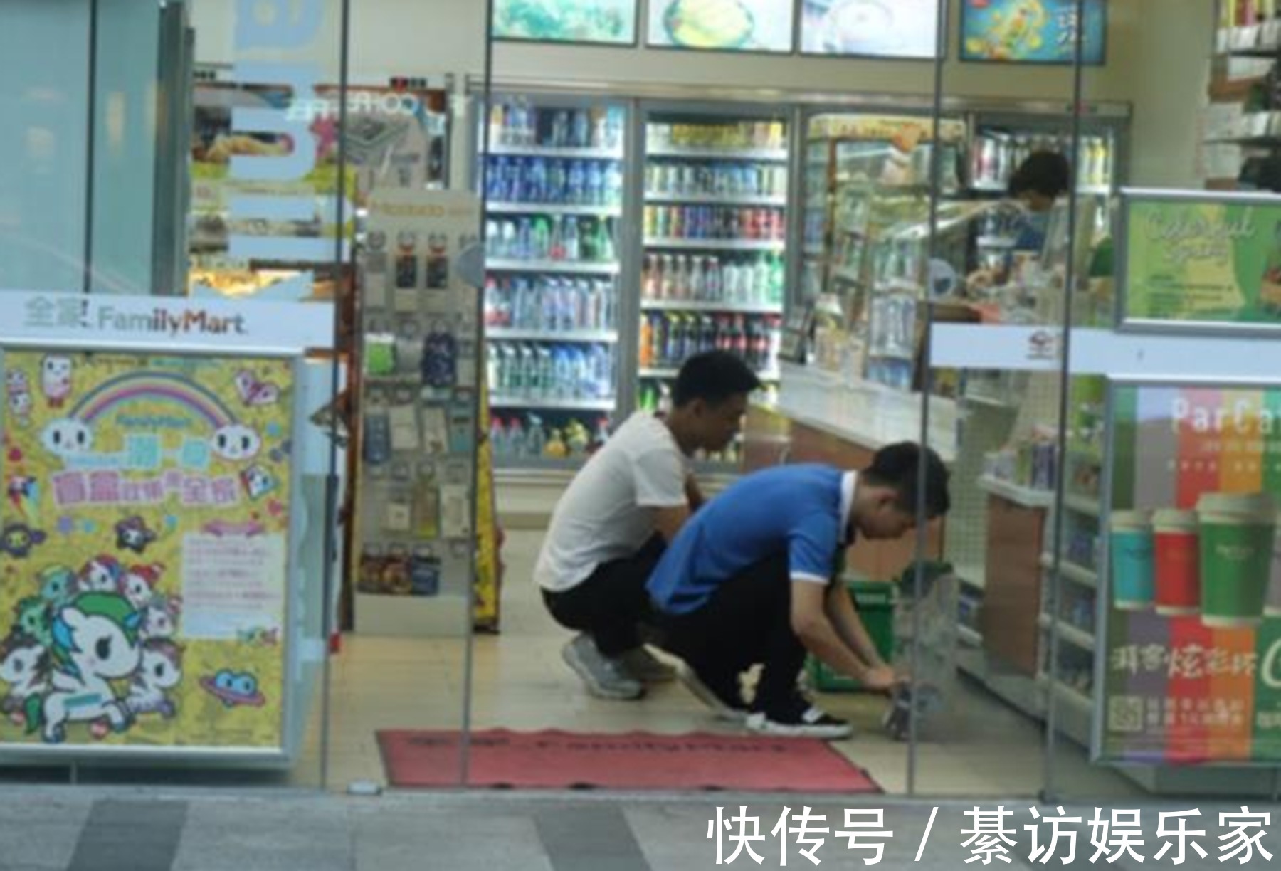 《变形计》里的农村娃,找富豪爸爸借钱被拉黑,今靠自己赚20万