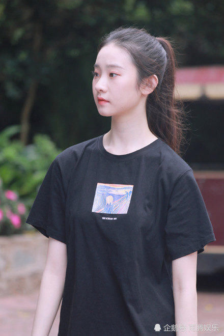 硬糖少女303正式成团,徐艺洋只关注两人,姜贞羽陈卓璇姐妹情深