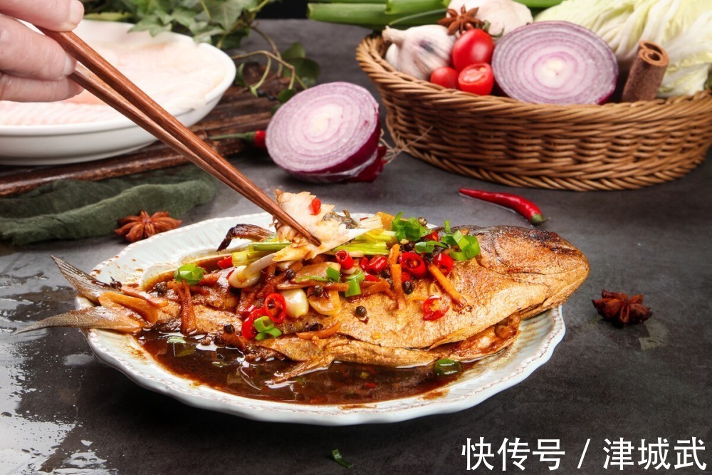 鲅鱼|冬季5种鱼最肥美,肉质肥厚营养高,常吃健脑记性好,孩子要多吃