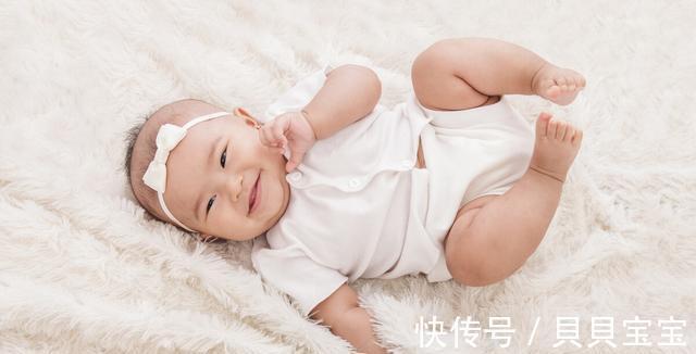 书虫|满月后的宝宝,家长如何做好喂养、起居护理、早教?附上详细方法