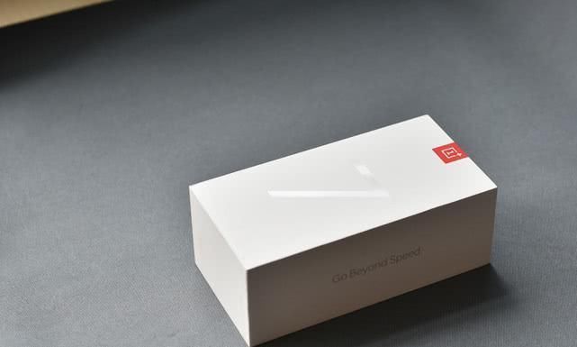 退场|顶级机皇终于退场，骁龙855+2K屏+90Hz，刘作虎还是良心了