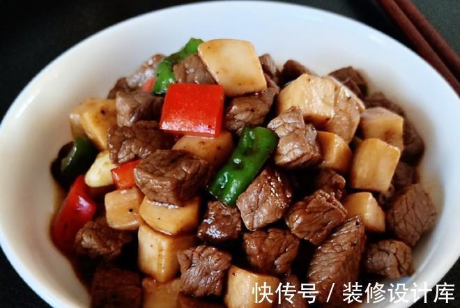 家常下饭菜谱，杏鲍菇炒牛肉粒，荤素都有，营养美味，超下饭