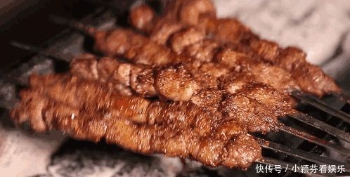 一首《可可托海的牧羊人》唱响春晚,让伊犁惊艳了全世界!