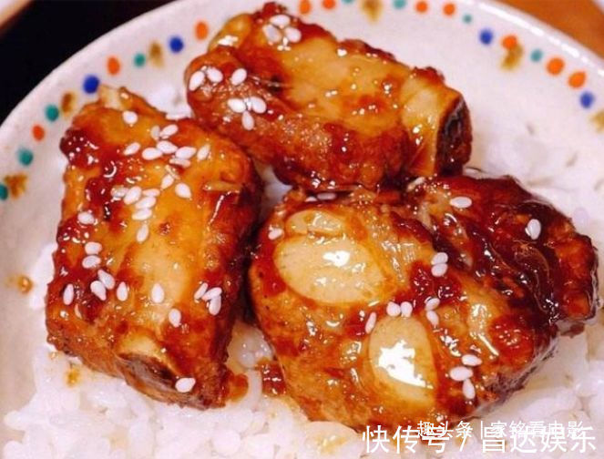 豆鼓酱|美食推荐：糖醋排骨、青椒牛柳、煎烧豆腐、香煎豆腐的做法