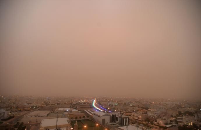 （国际）科威特城遭遇沙尘暴