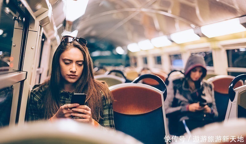 小故事|孩子5岁近视500度,家长知道会这样,为什么仍然给孩子看