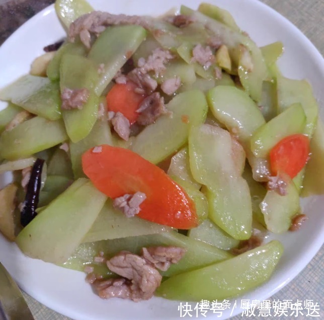 体重|这菜深冬要多吃,隔天排出宿便,口臭没了,软化血管,体重降了