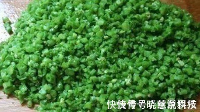 好吃|饺子馅用此菜做，比韭菜鸡蛋好吃N倍，孩子一次吃10个都不够
