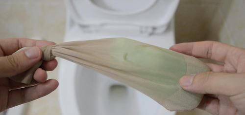 旧袜子一只也别扔,放在家里特别实用,一年能省几百元,涨知识了