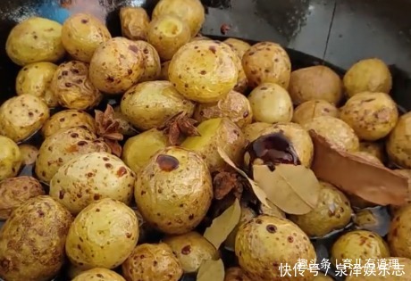 还没出锅就闻到香味，色香味俱全，做法不费时，食材特别便宜