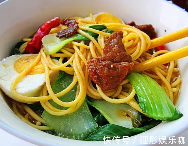 美食|4种美食正在阻止你减肥，热量比馒头高几倍，经常吃只会越减越胖