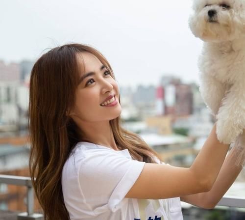 脸上有这5个特点的女人，千万别留披肩发，否则会让你老十岁