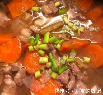 胡萝卜|老年人抵抗力弱温度忽冷忽热易感冒,多吃暖身菜,暖身暖胃强体质