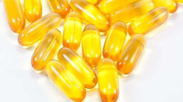 服用|坚持吃“维生素E”的女人,可能会有3个“好事”悄悄到,值得一试