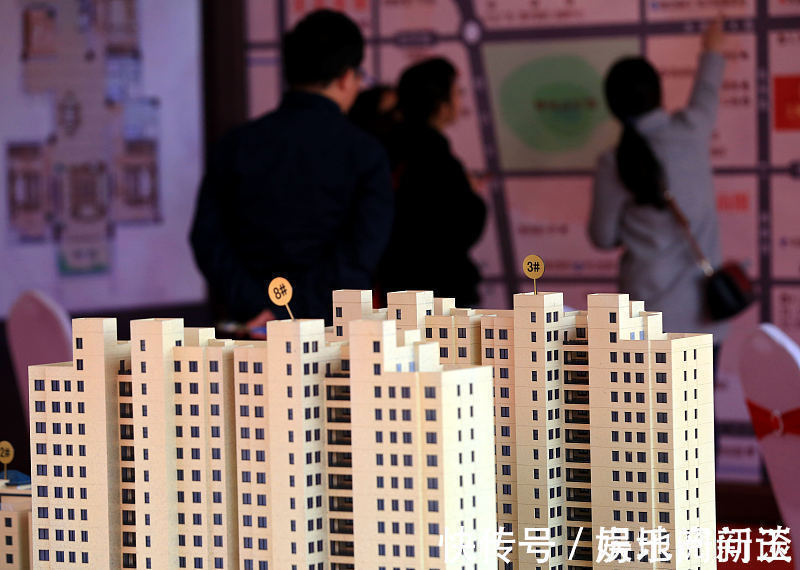 房奴|“房奴”和“无房族”有何差别?内行直言:10年后,差距就清楚了