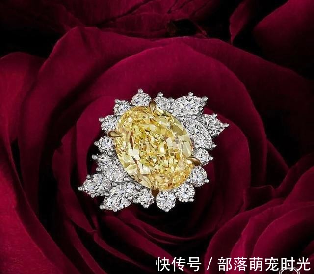 传奇!RR · TRENDS|入手传奇黄钻的第一步从这里开始!