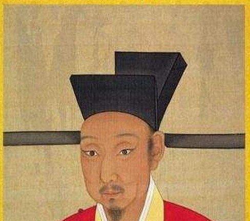 拜见|这个皇帝拒不参加太上皇葬礼，被群臣弹劾，第二天新帝拜见才知道！