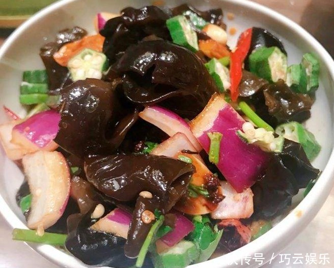 秋葵男人的兄弟，大厨教你这样做，排毒养颜，清淡爽口，简单营养