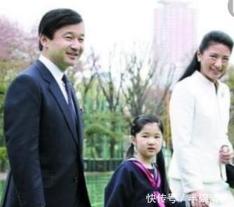 日本皇室公主乘公车上学,4万日元包引发