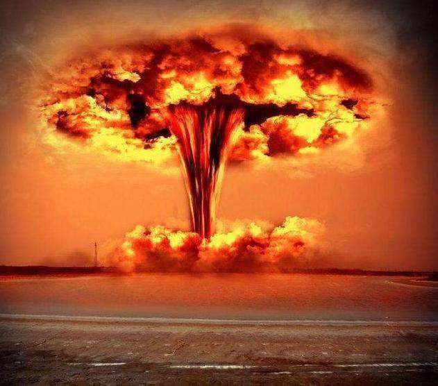 幸存|原子弹爆炸时，日本19岁女孩离爆心260米，为啥能幸存下来？