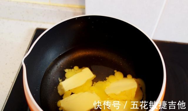 甜点|香浓美味,细腻奶香,酥脆奶油泡芙,在家即可享受到的美味甜点!