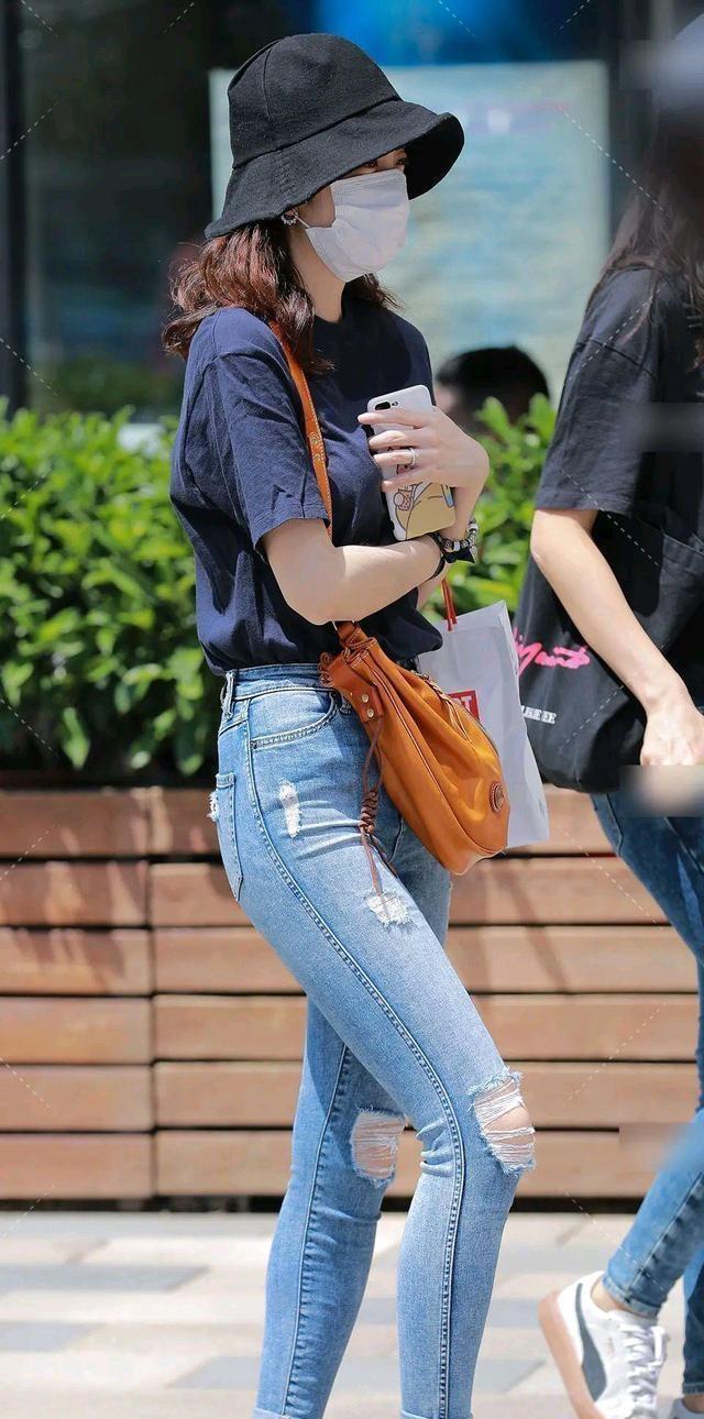 九分裤 耐人寻味的打底裤,搭配出全新感觉,配出雍容的气质,大气有范!