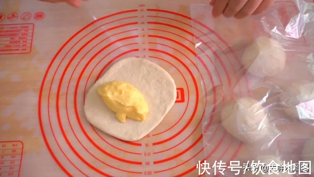 没黄油，没烤箱，用最简单的方法做爆浆面包，学不会来打我
