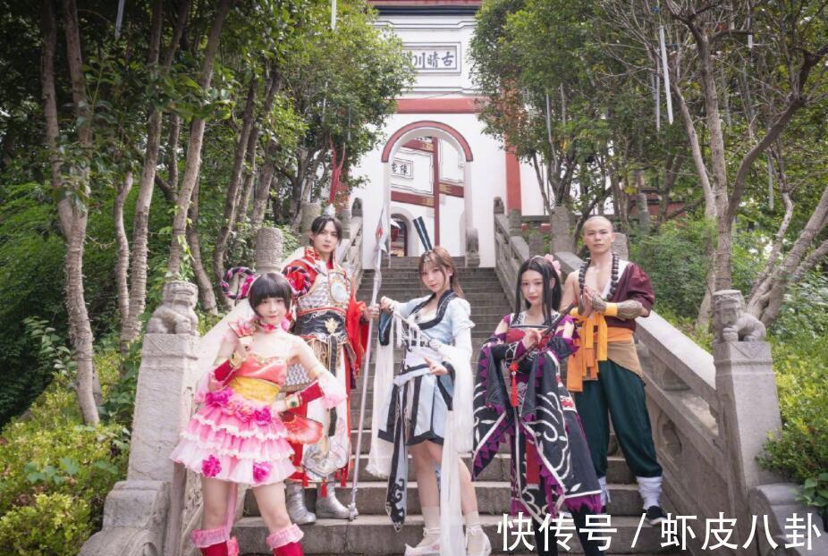 古装|剑网三怀旧服已Coser成堆,数百人同台表演,漫展变古装T台秀