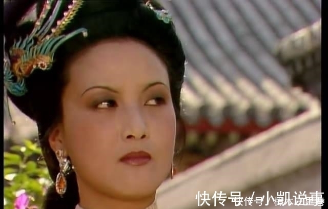 王熙凤#王熙凤万万没想到,她的2个女儿,亲生的成了农妇,不是亲生的反而成了富婆