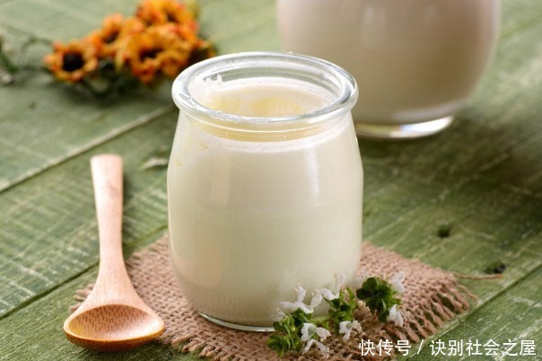 医生|人一老就活该生病?医生:每天补充这4类营养素,你活的能比我久