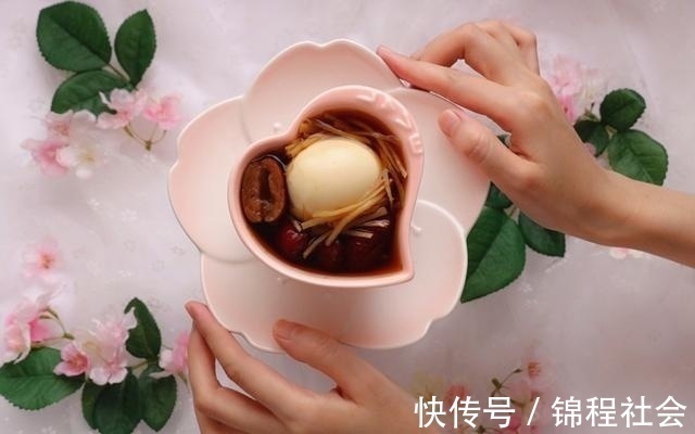 从入伏到出伏,要常吃生姜和红枣,教你1个简单做法,顺利度夏