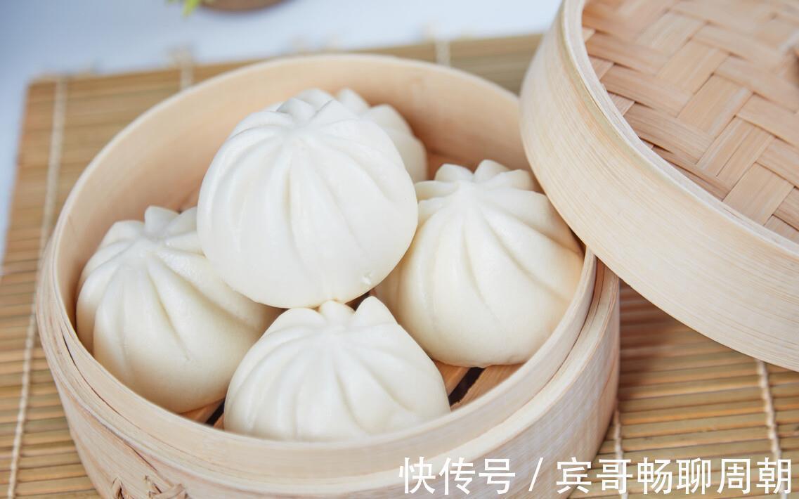 诀窍|蒸包子，不要直接上锅，谨记3个诀窍，包子蓬松暄软，出锅不塌陷