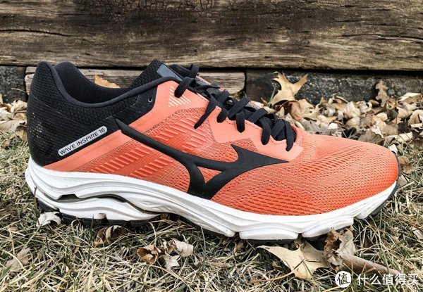 全掌 都是顶级缓震,亚瑟士的GEL和美津浓的Wave差距有多大?