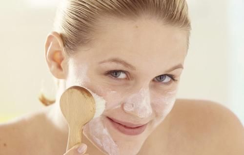 洗面奶早晚都要用吗 油皮怎么洗脸才干净