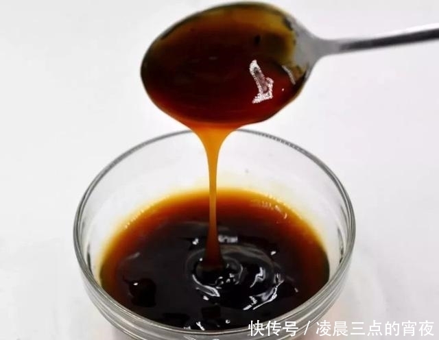 a43|132年前爷爷煮菜忘关火,意外熬出一调味品,为孙子带来千亿财富