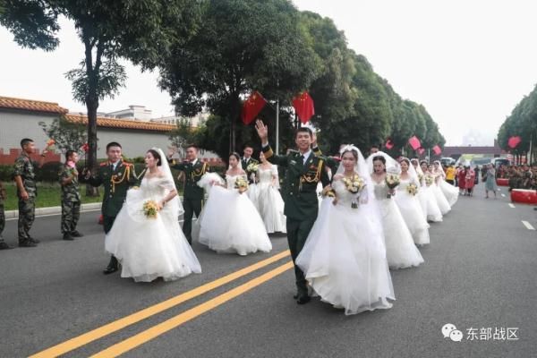 威风锣鼓 浪漫满屋！武警兵哥集体婚礼甜蜜来袭