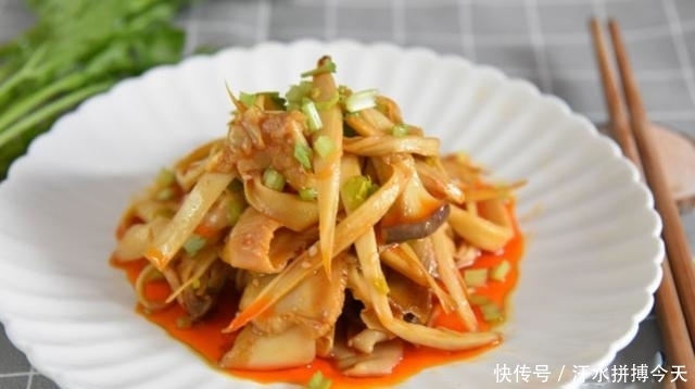 不停|老婆做的这个夫妻肺片没有肉,4样素菜组一盘,尝一口就吃不停筷