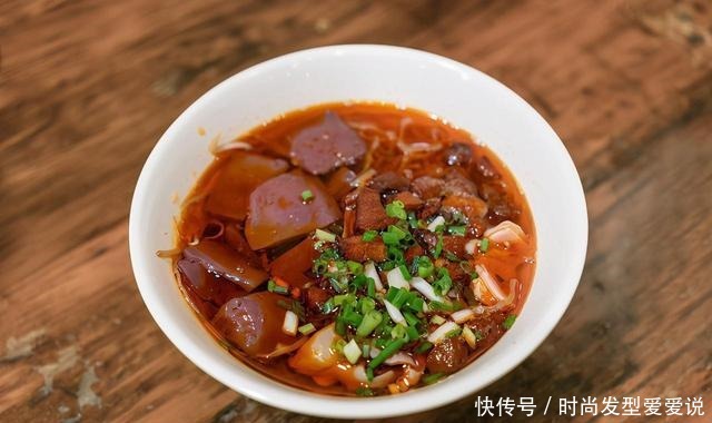 去贵州必吃的5种美食,每一种都是浓缩的美味,吃过的都赞不绝口