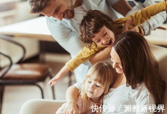 光明的未来|3种家庭的孩子容易培养出学霸,哪怕占一种孩子也有出息