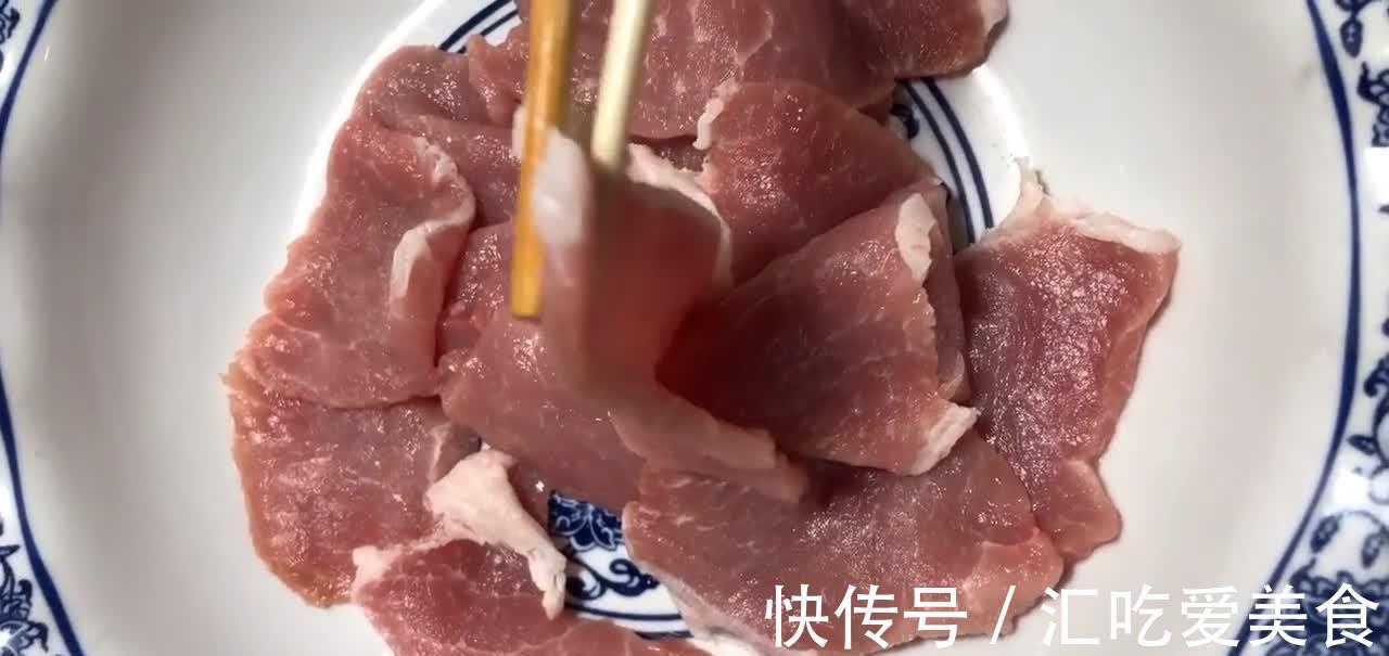 拴住东北人的一道家乡菜,外焦里嫩口味酸甜,既朴实又接地气