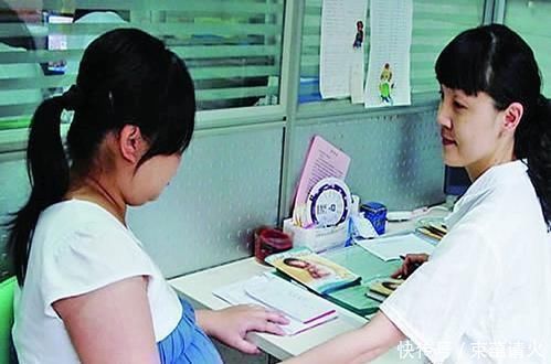 孕期|孕妇去做产检,护士却拒绝检查,产科医生不指责反而夸赞做得好